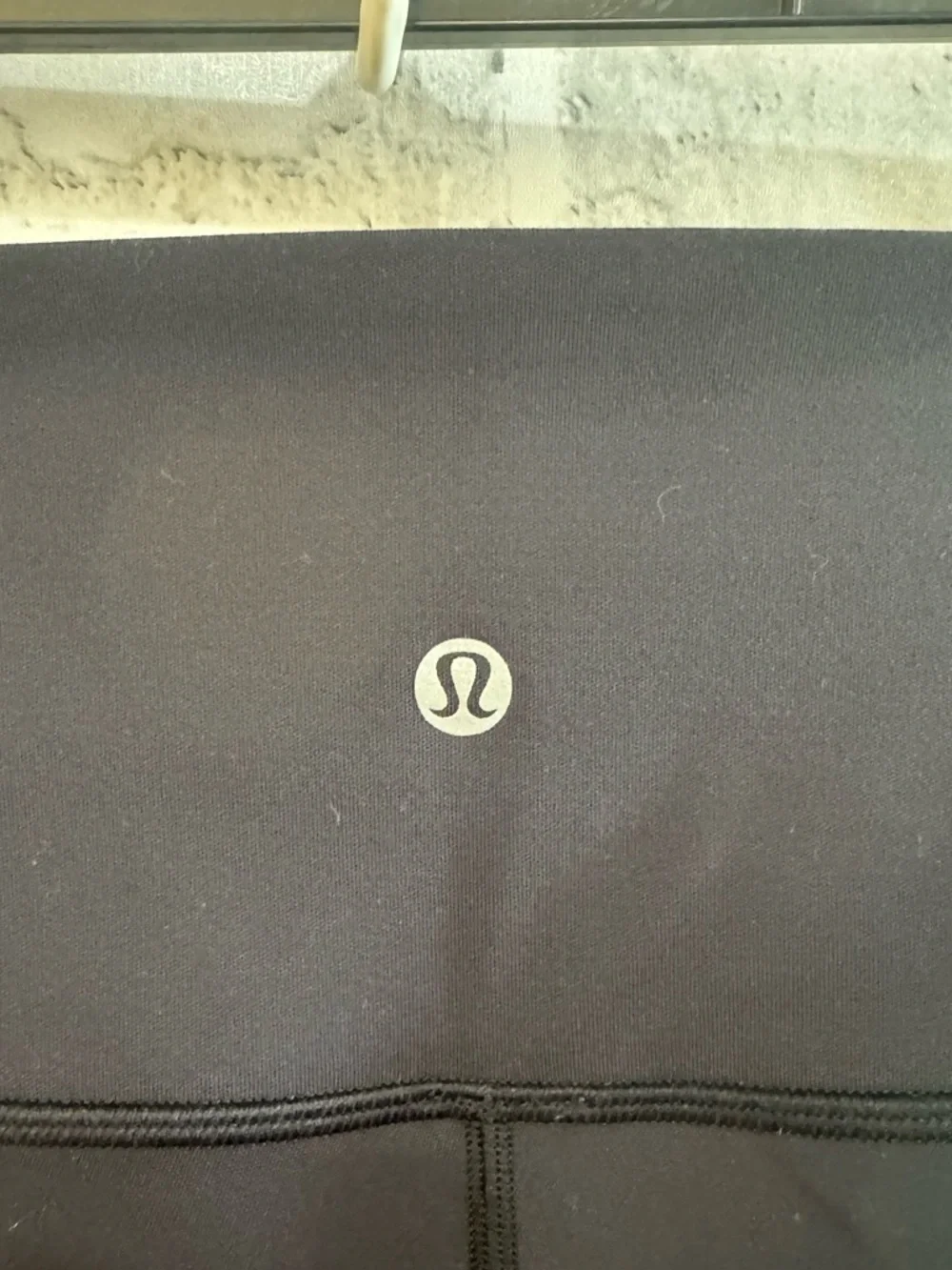 LULULEMON Wunder Under high rise ombré speckle black/pink tights leggings Size 2 - Picture 4 of 5